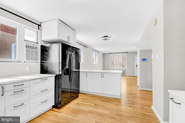 7519 8TH ST NW, Washington, DC 20012