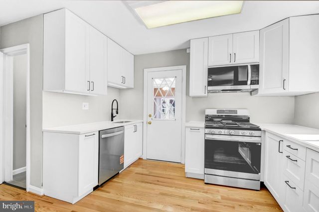 7519 8TH ST NW, Washington, DC 20012