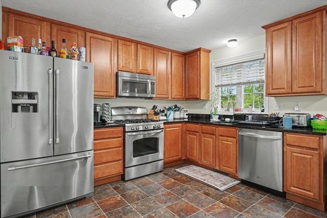 41 Boston Rd 482, Billerica, MA 01862