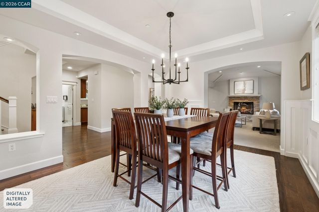 1980 Meadow Rd, Walnut Creek, CA 94595