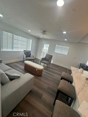 5100 E 60th 3, Maywood, CA 90270