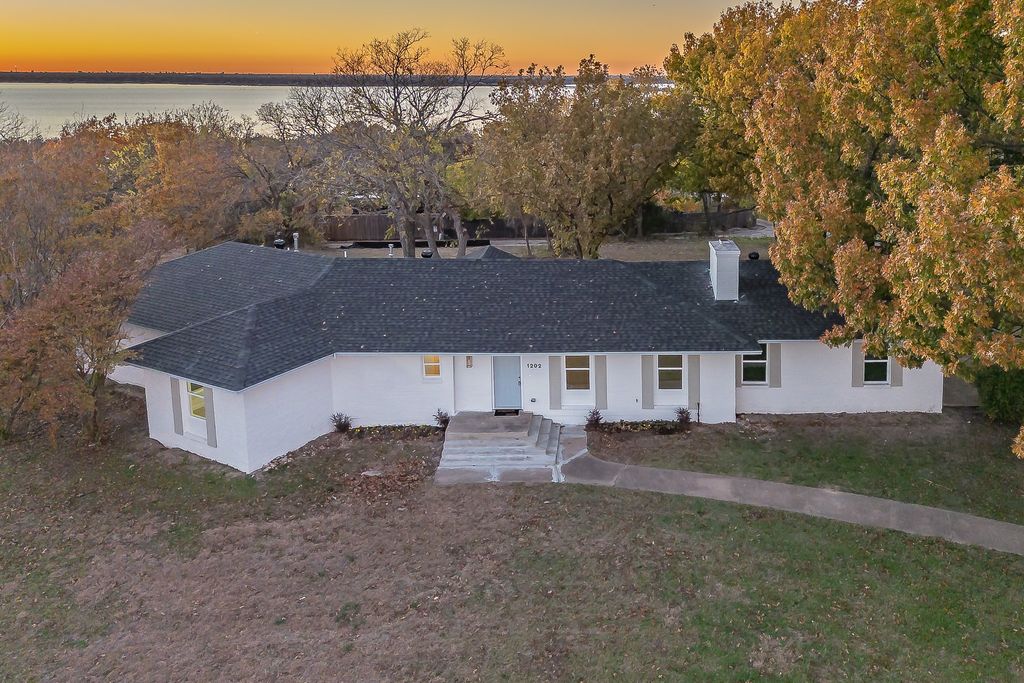 1202 Ridge Road, Rockwall, TX 75087