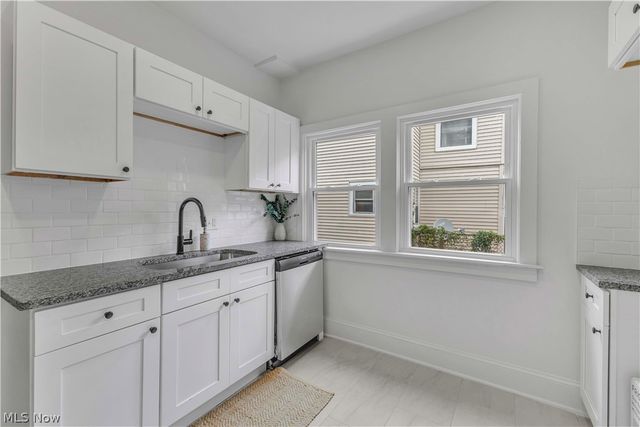 3498 Tullamore Road, University Heights, OH 44118