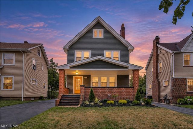 3498 Tullamore Road, University Heights, OH 44118