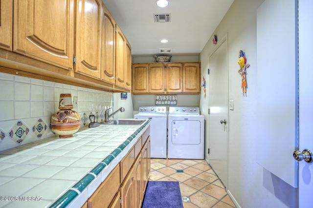 4515 N Camino Kino, Tucson, AZ 85718