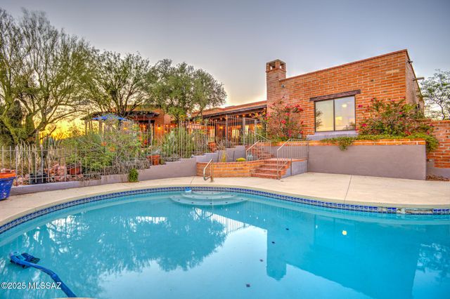 4515 N Camino Kino, Tucson, AZ 85718