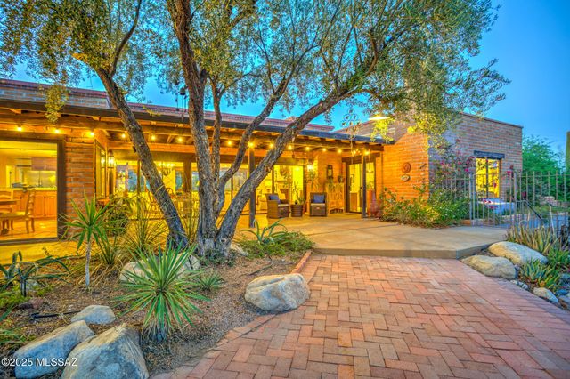 4515 N Camino Kino, Tucson, AZ 85718