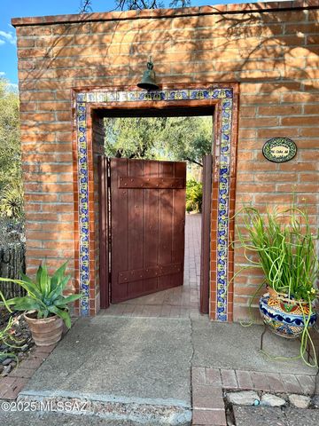 4515 N Camino Kino, Tucson, AZ 85718