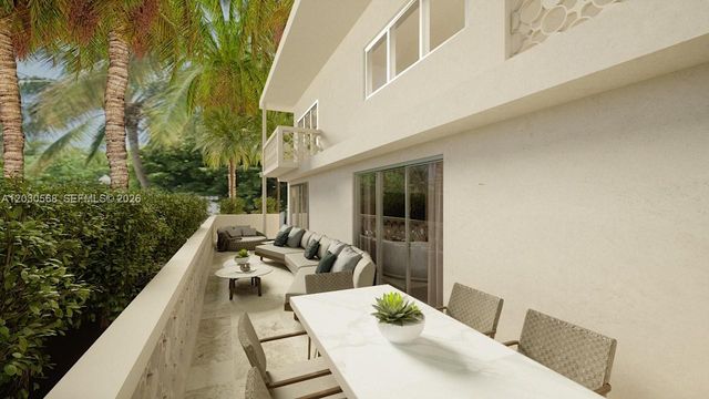 260 Collins Ave 110, Miami Beach, FL 33139