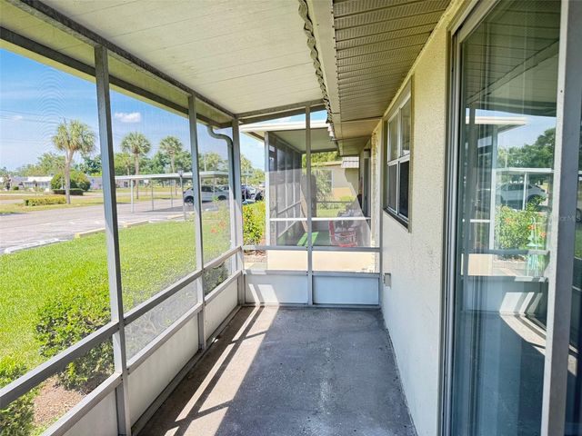 201 KINGS BOULEVARD 5, Sun City Center, FL 33573