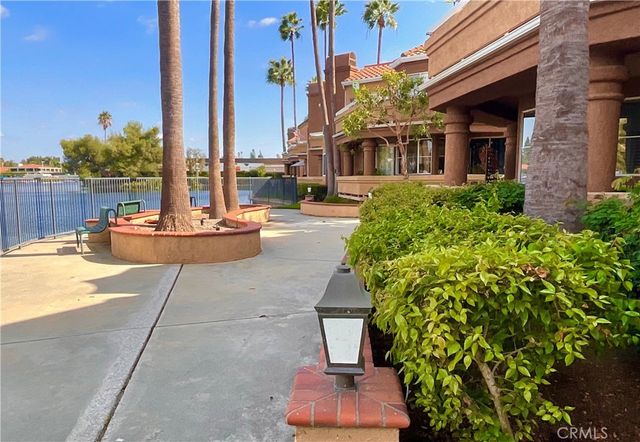 22814 Sailwind Way 68, Lake Forest, CA 92630