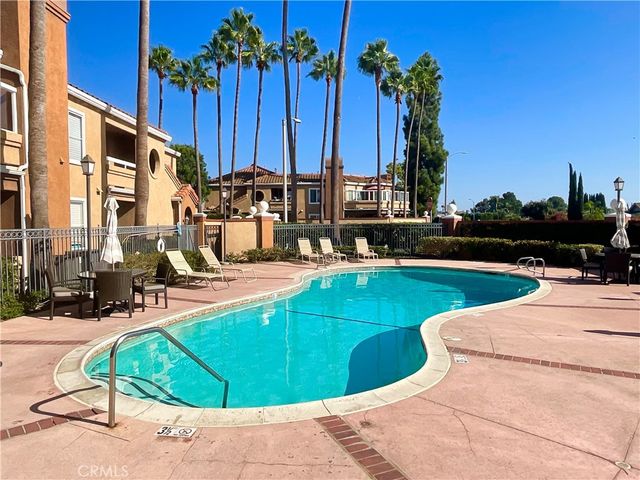 22814 Sailwind Way 68, Lake Forest, CA 92630