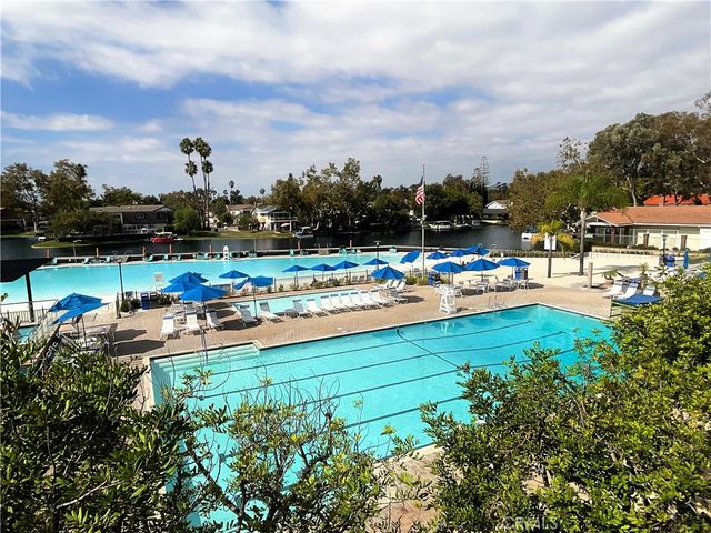 22814 Sailwind Way 68, Lake Forest, CA 92630