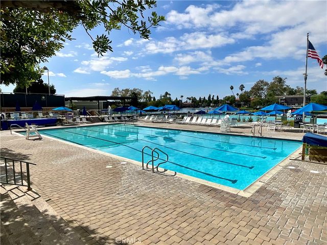 22814 Sailwind Way 68, Lake Forest, CA 92630