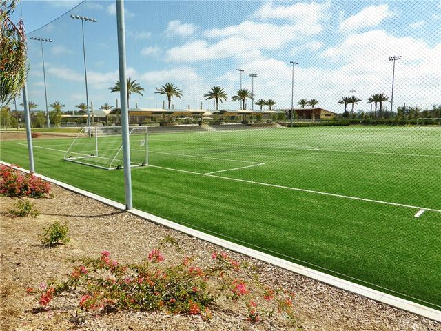 22814 Sailwind Way 68, Lake Forest, CA 92630