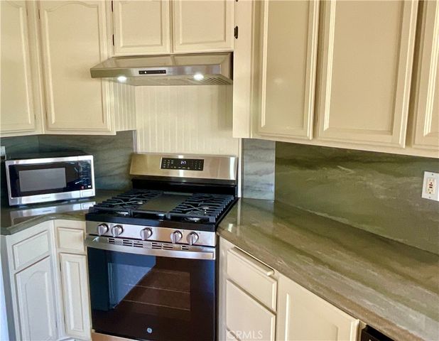 22814 Sailwind Way 68, Lake Forest, CA 92630