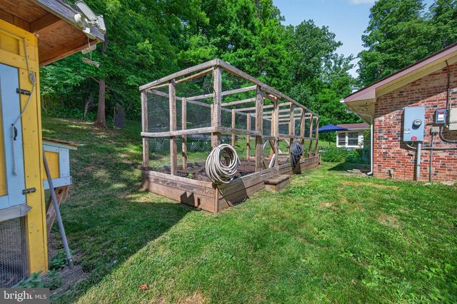 2710 TUCKERS LN, Linden, VA 22642