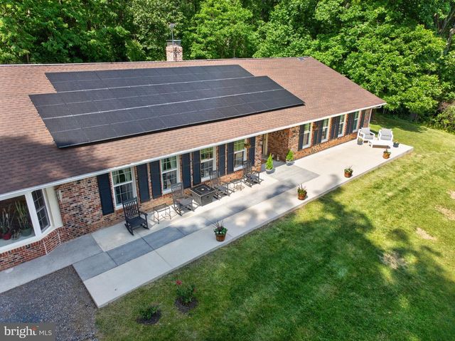 2710 TUCKERS LN, Linden, VA 22642