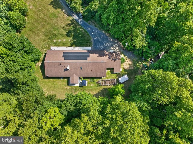 2710 TUCKERS LN, Linden, VA 22642