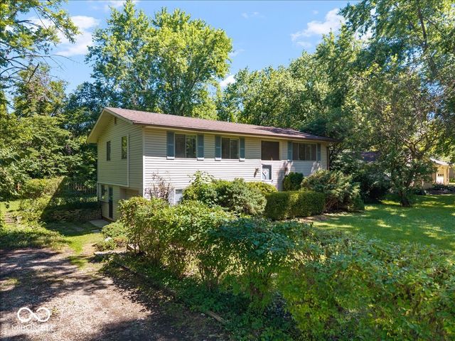 1504 Alimingo Drive, Indianapolis, IN 46260