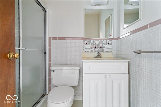 1504 Alimingo Drive, Indianapolis, IN 46260