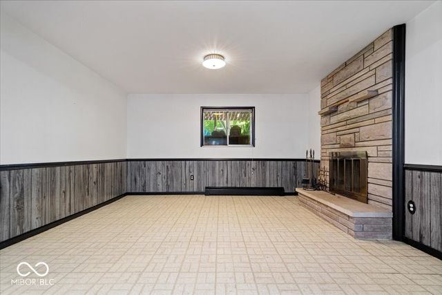 1504 Alimingo Drive, Indianapolis, IN 46260