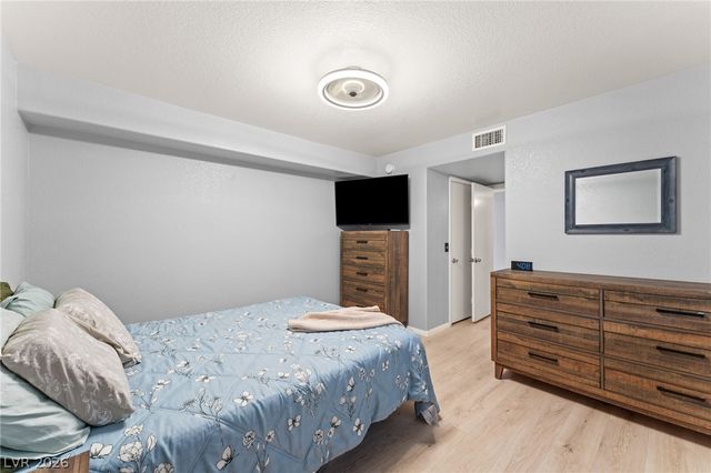 7567 Glowing Ember Court 101, Las Vegas, NV 89130