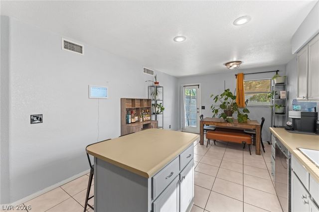 7567 Glowing Ember Court 101, Las Vegas, NV 89130