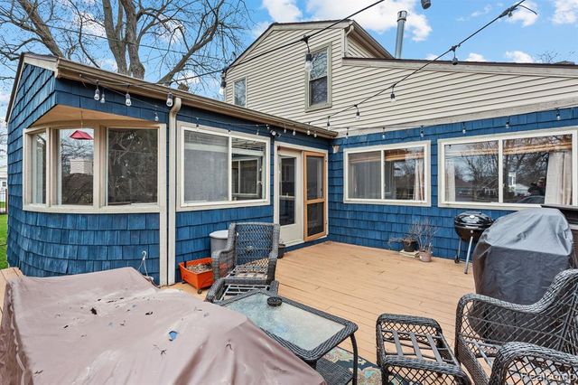 150 Exmoor Road, Waterford, MI 48328