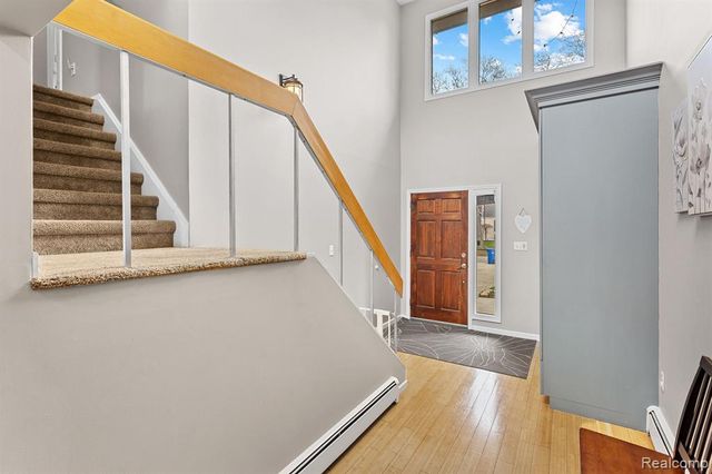 150 Exmoor Road, Waterford, MI 48328