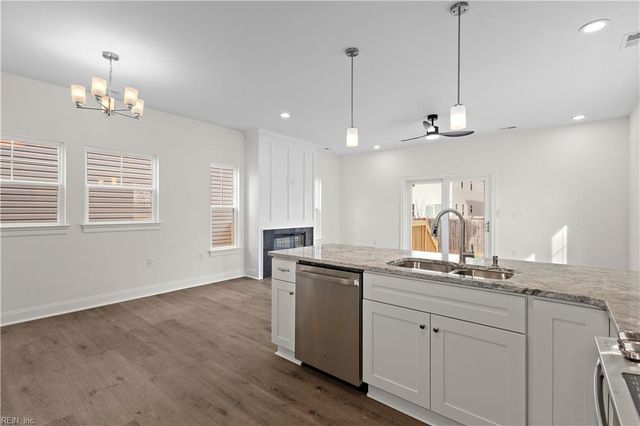 2108 High ST, Portsmouth, VA 23704