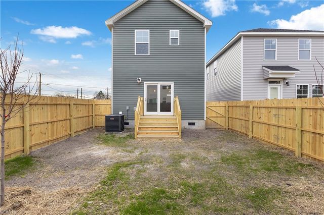 2108 High ST, Portsmouth, VA 23704