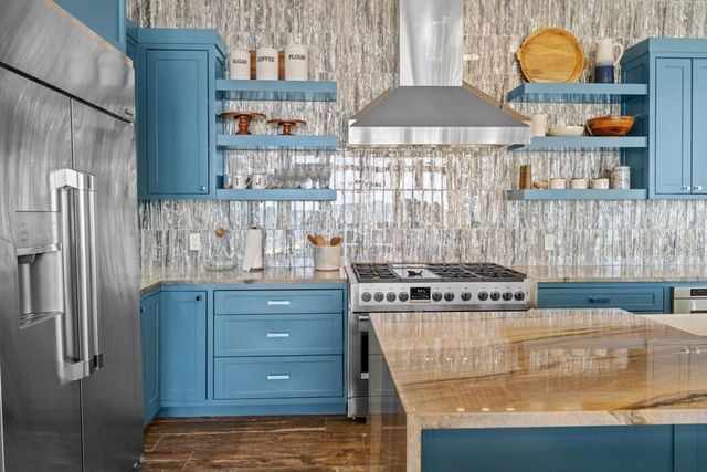 106 Brentwood Drive, Trinidad, TX 75163