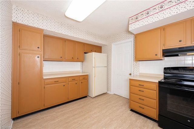 182 Pine Valley Road, Mocksville, NC 27028