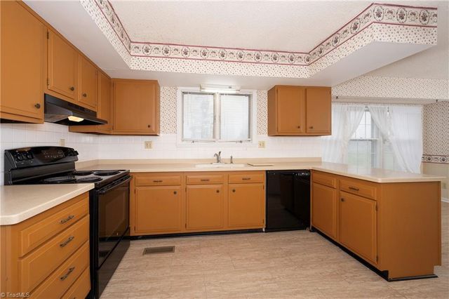 182 Pine Valley Road, Mocksville, NC 27028