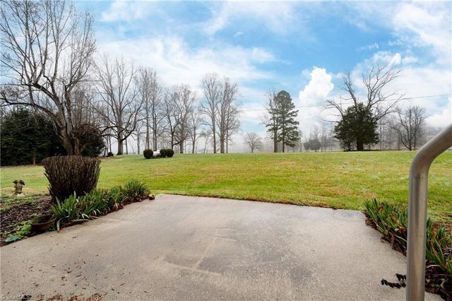 182 Pine Valley Road, Mocksville, NC 27028