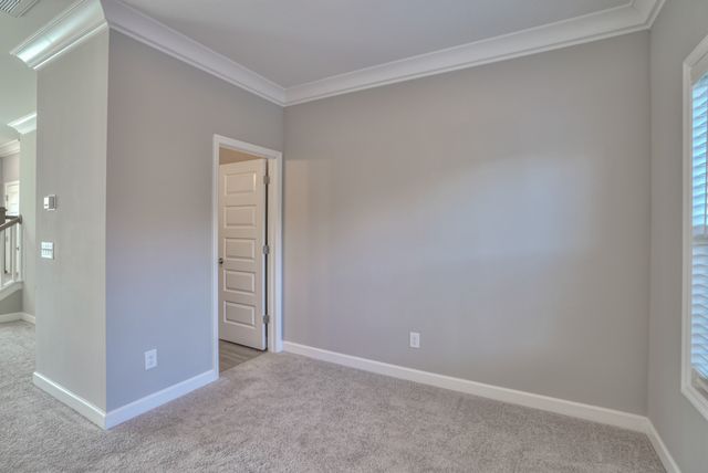 212 Mansfield Dr, Gallatin, TN 37066