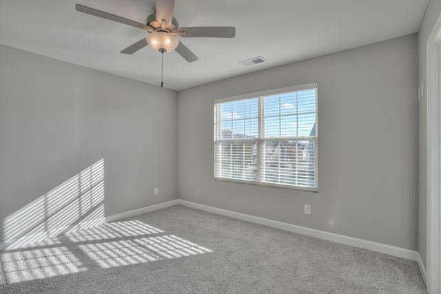 212 Mansfield Dr, Gallatin, TN 37066