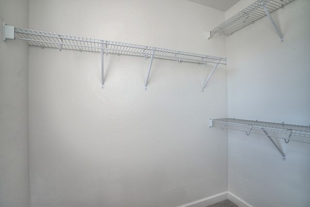 212 Mansfield Dr, Gallatin, TN 37066