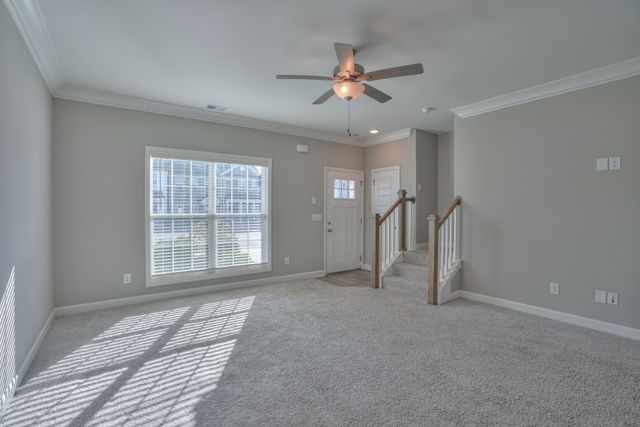 212 Mansfield Dr, Gallatin, TN 37066