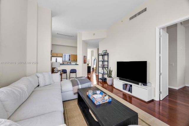 725 NE 22nd Street PH2A, Miami, FL 33137