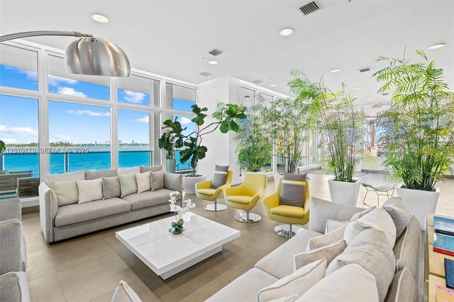 725 NE 22nd Street PH2A, Miami, FL 33137