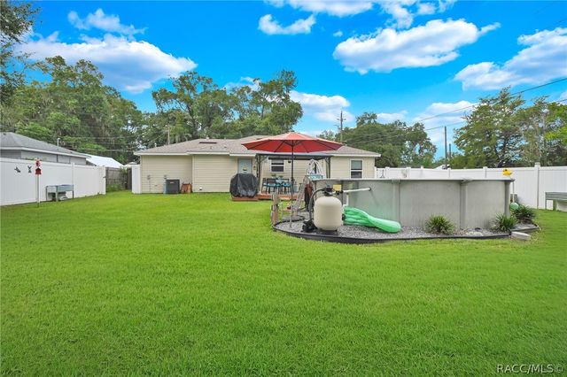 5489 NW 54th Place, Ocala, FL 34482