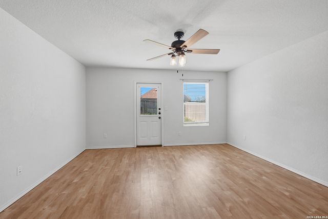 332 SALZ WAY, San Antonio, TX 78260