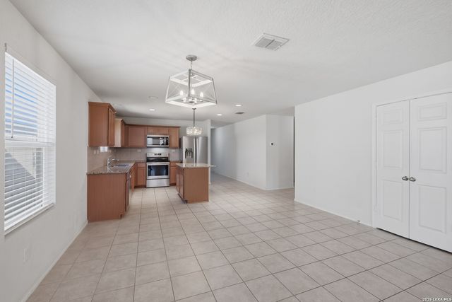 332 SALZ WAY, San Antonio, TX 78260