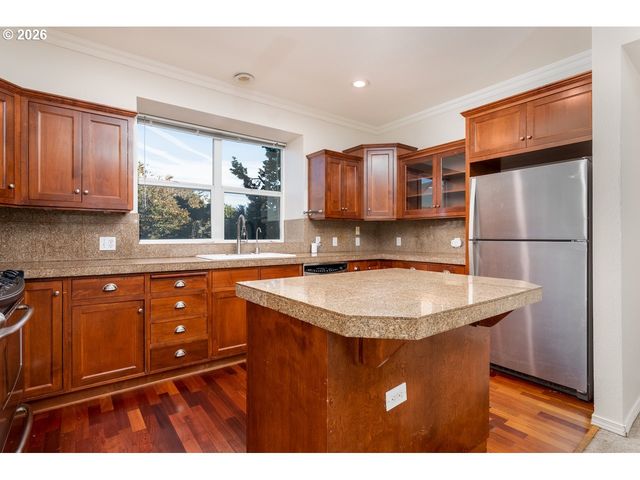 1815 Se CUTTER Ln, Vancouver, WA 98661
