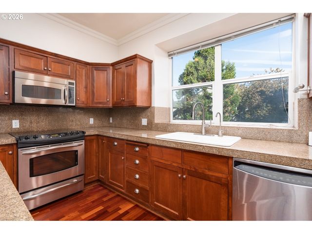1815 Se CUTTER Ln, Vancouver, WA 98661