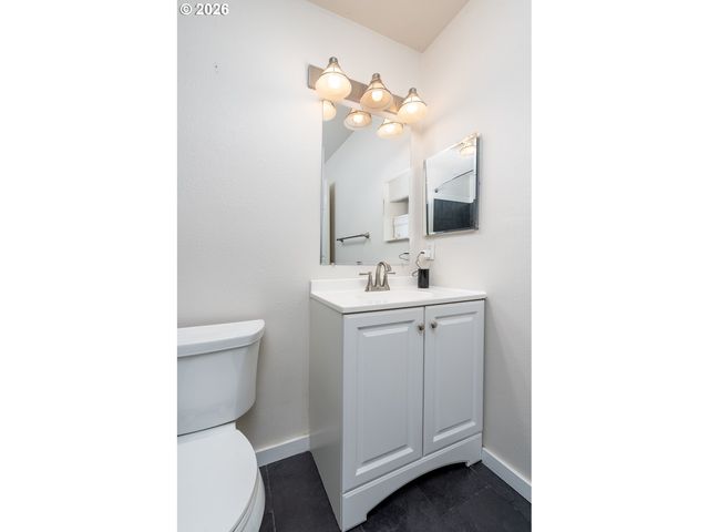1815 Se CUTTER Ln, Vancouver, WA 98661