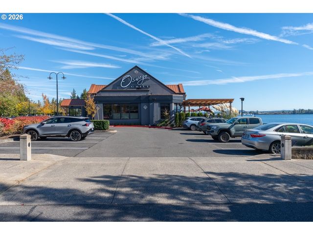 1815 Se CUTTER Ln, Vancouver, WA 98661
