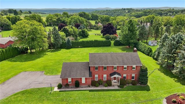 6090 Stone Post Road, East Allen Twp, PA 18014